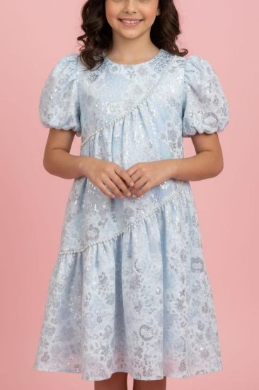 صورة فستان سماوي كشكشة ولؤلؤ على والفستان